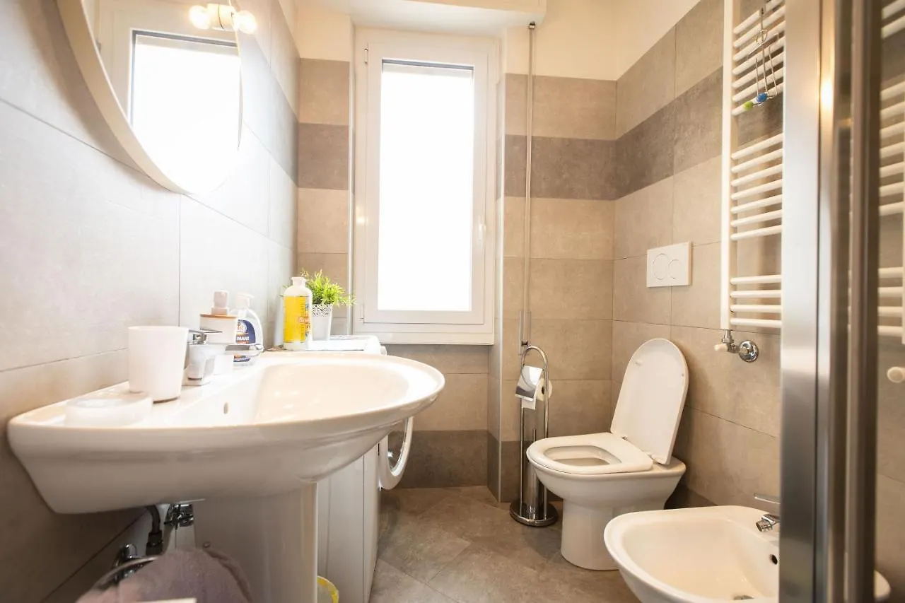 Finestra Sul Borgo Apartment Finale Ligure