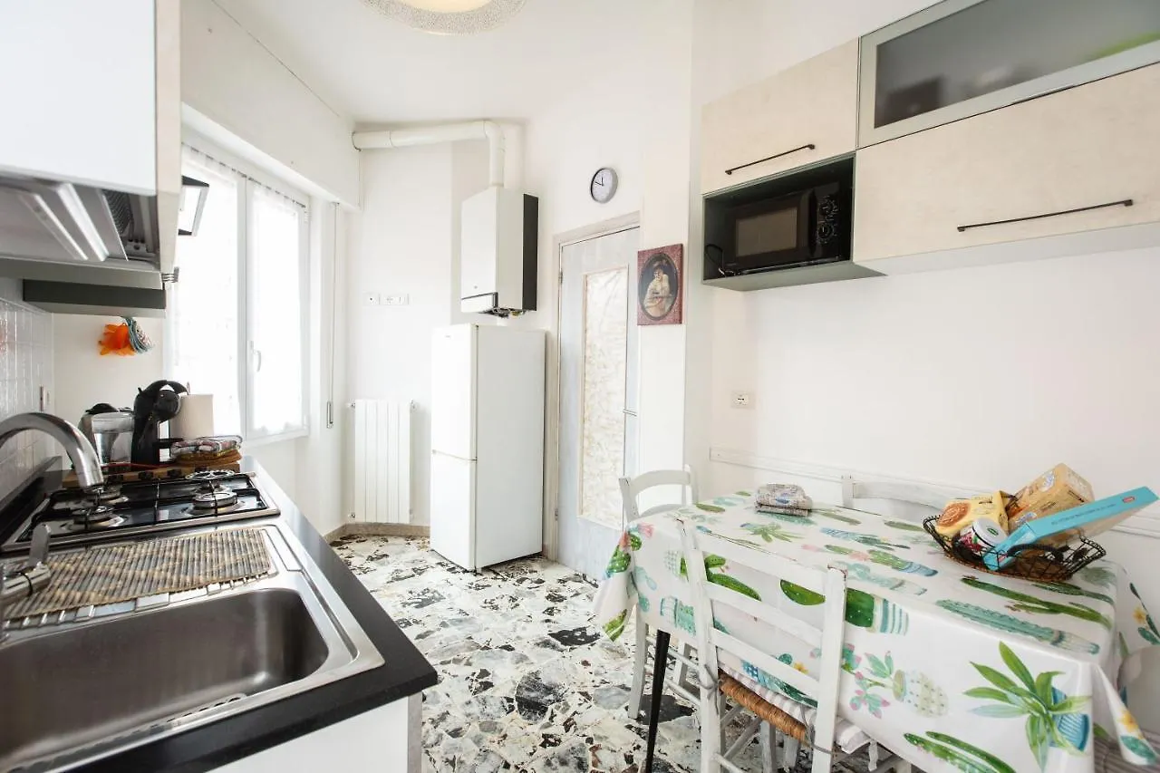 Finestra Sul Borgo Apartment Finale Ligure 0*,  Italy