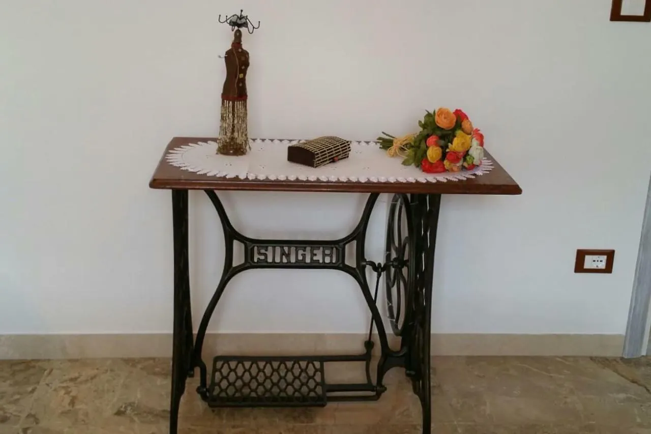 Finestra Sul Borgo Apartment Finale Ligure